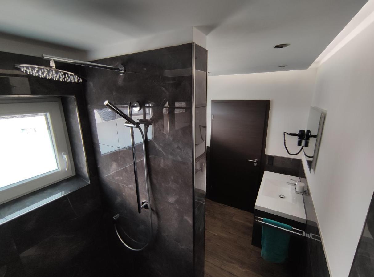 Am Wiedenberg Apartment *